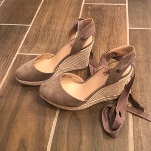 Cute wedges with ankle tie